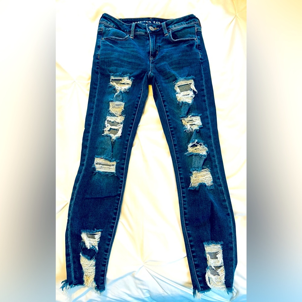 American Eagle distressed jeans